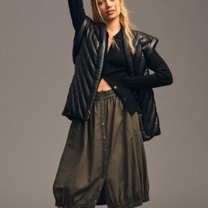 (A8) Blank NYC Under The Radar Puffer Vest, Black, Size L, NWT